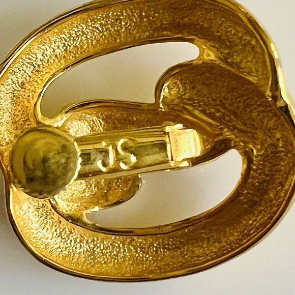 Vintage JS Signed Shiny Screw Back Earrings Gold Tone Twisted Knot Abstract 4042 - Picture 9 of 11